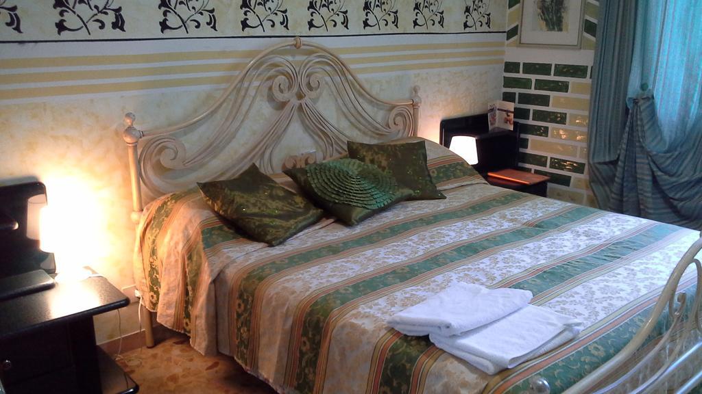 Tropical Bed&Breakfast Lucca Exterior foto